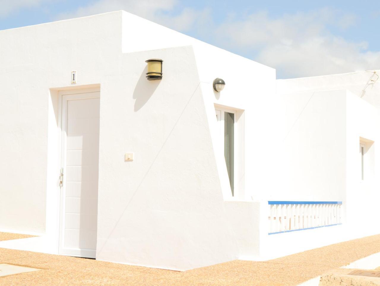 Apartamentos El Marinero - Avenida Caleta de Sebo Zewnętrze zdjęcie